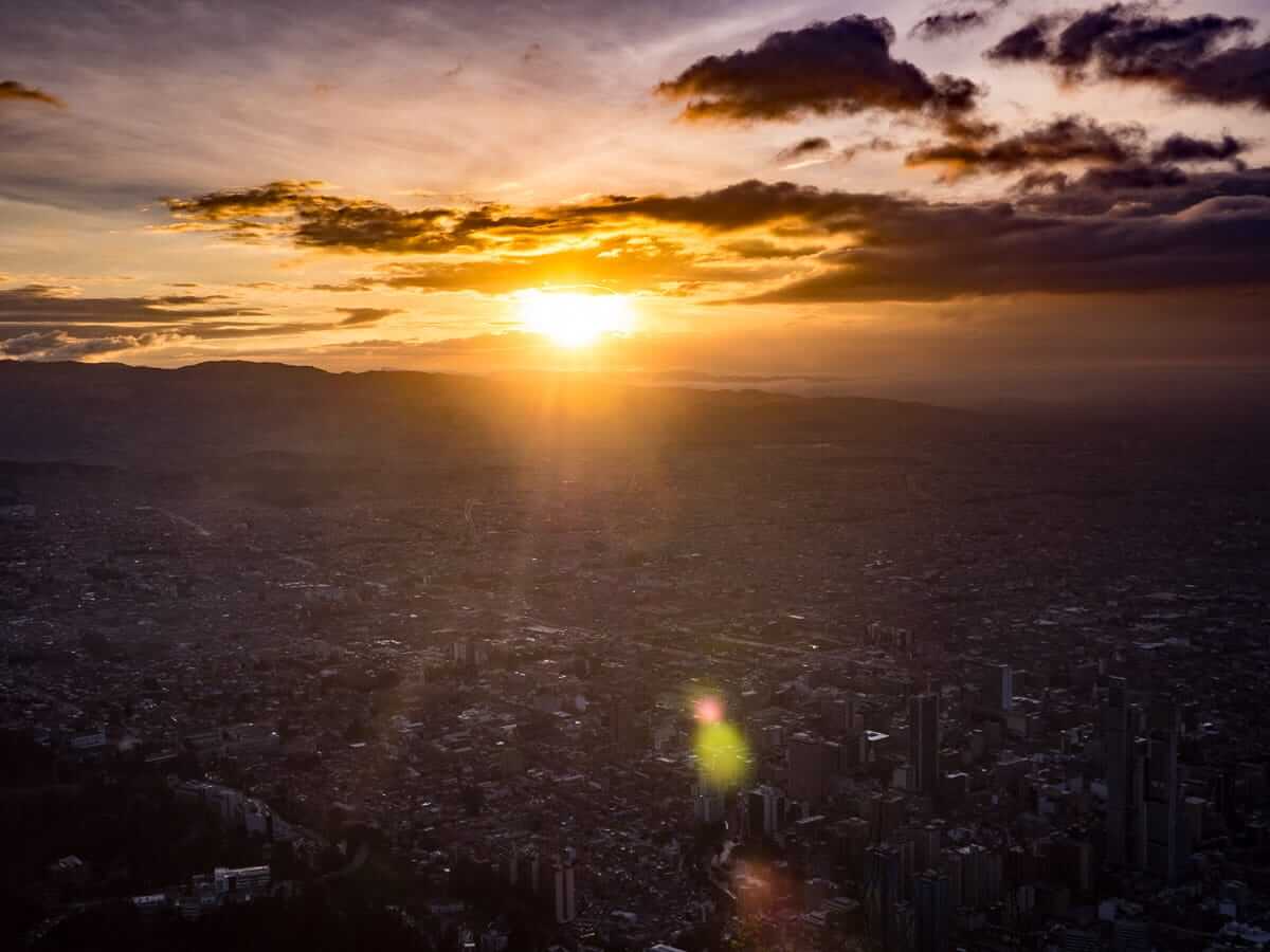 Visit Monserrate travel guide: experience the sunset over Bogota